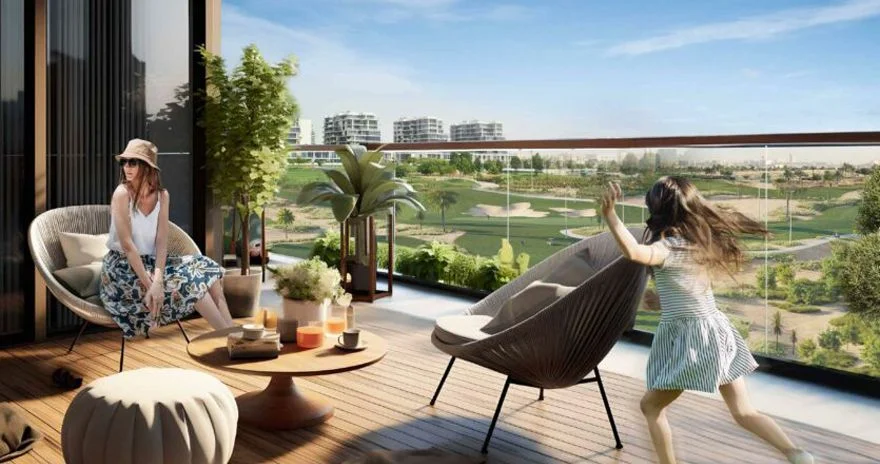 Damac_Hills_Golf_Greens_1_880x464g_1b9d7d66a9