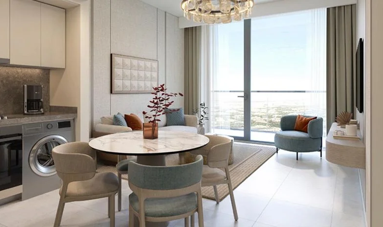 Azizi_Lina_880x464_009_748bec60cc