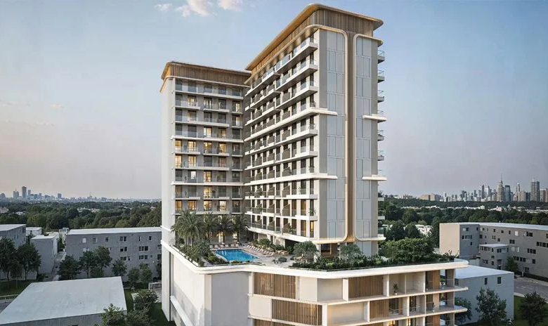 Azizi_Noura_880x464_003_e21a1ba503