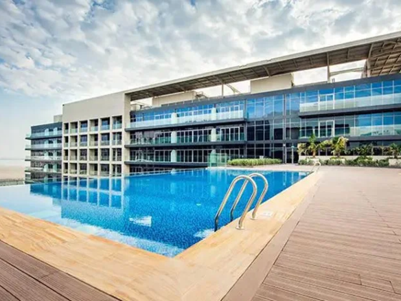 Bloom_Arjaan_by_Rotana_at_Saadiyat_Island_880x464f_9cb51c49b4